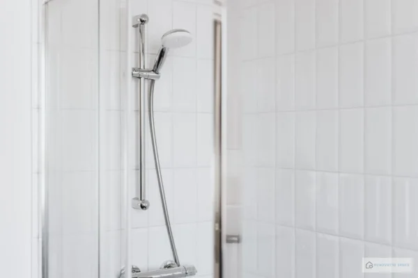 How to Choose the Right Shower Head: A Guide image