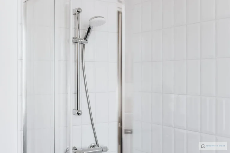 How to Choose the Right Shower Head: A Guide image
