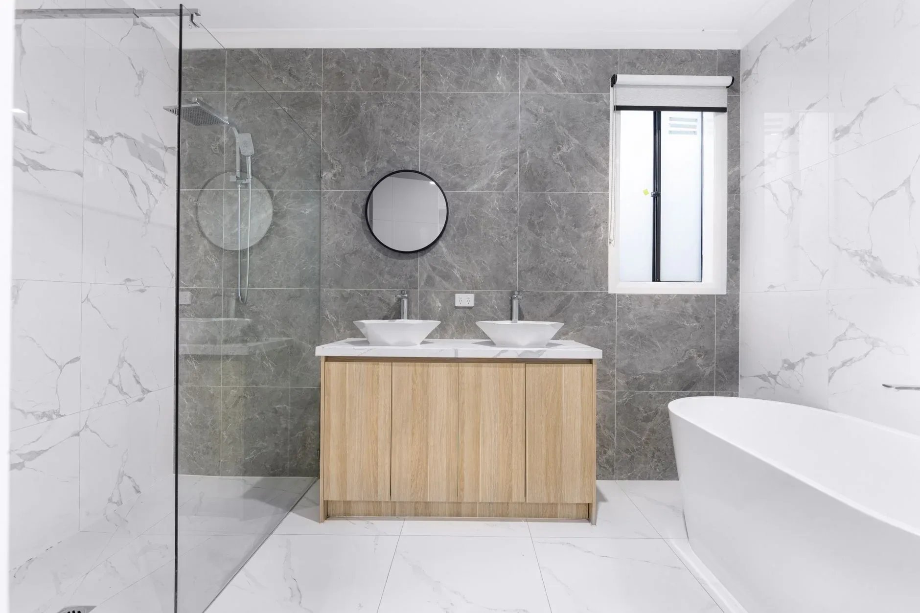 Small Bathroom Design Ideas for Maximum Space image