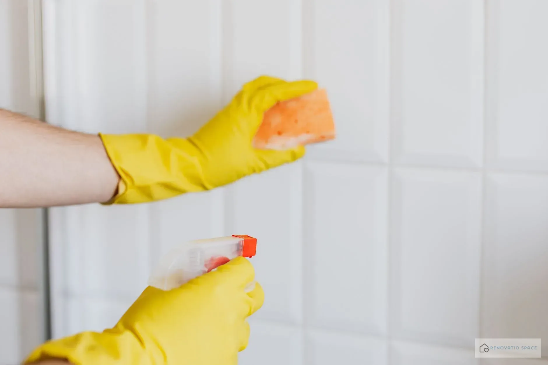 How to Clean Grout in Bathroom Tiles Easily: No More Stubborn Stains