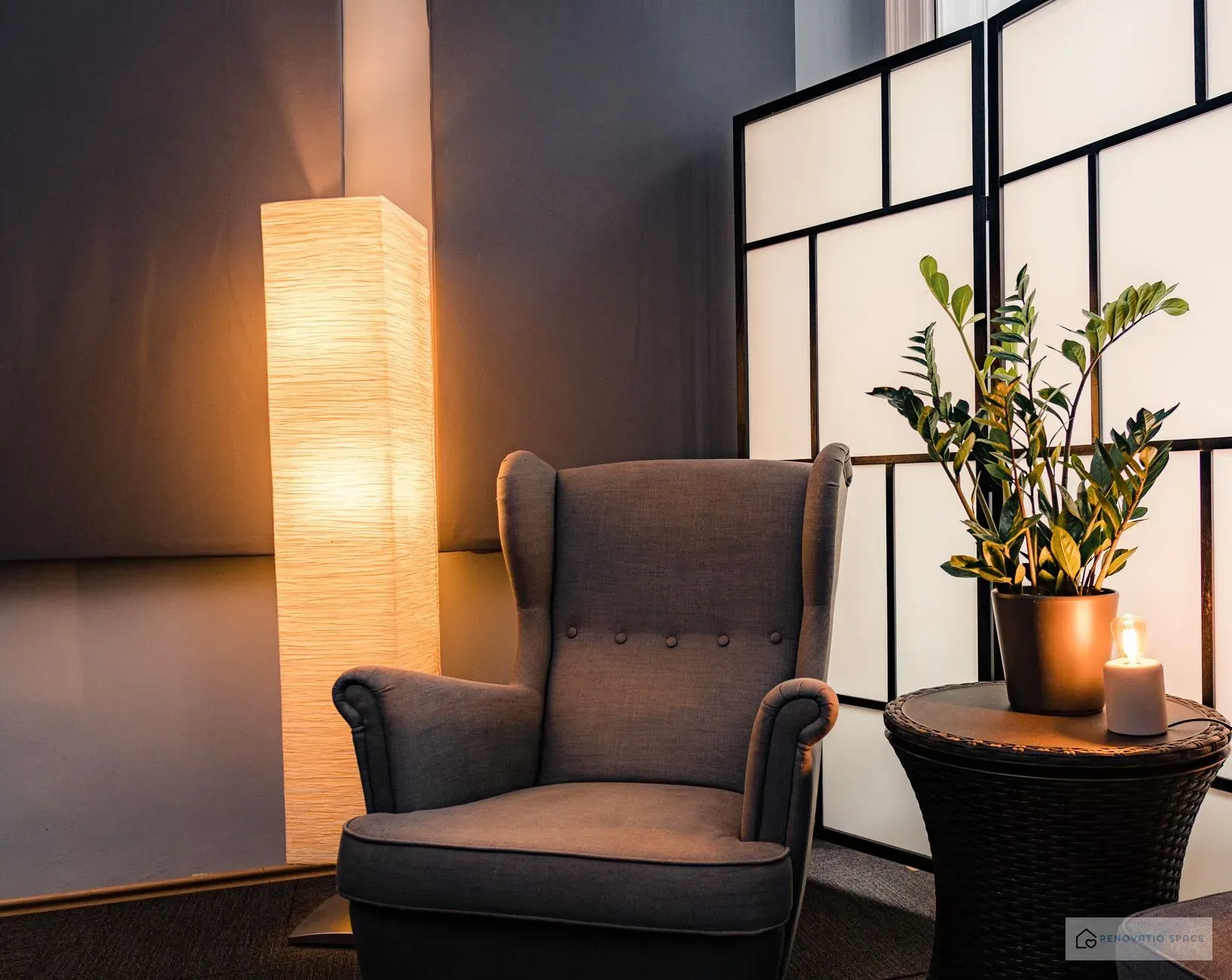 Key criteria for choosing a room divider for living room image