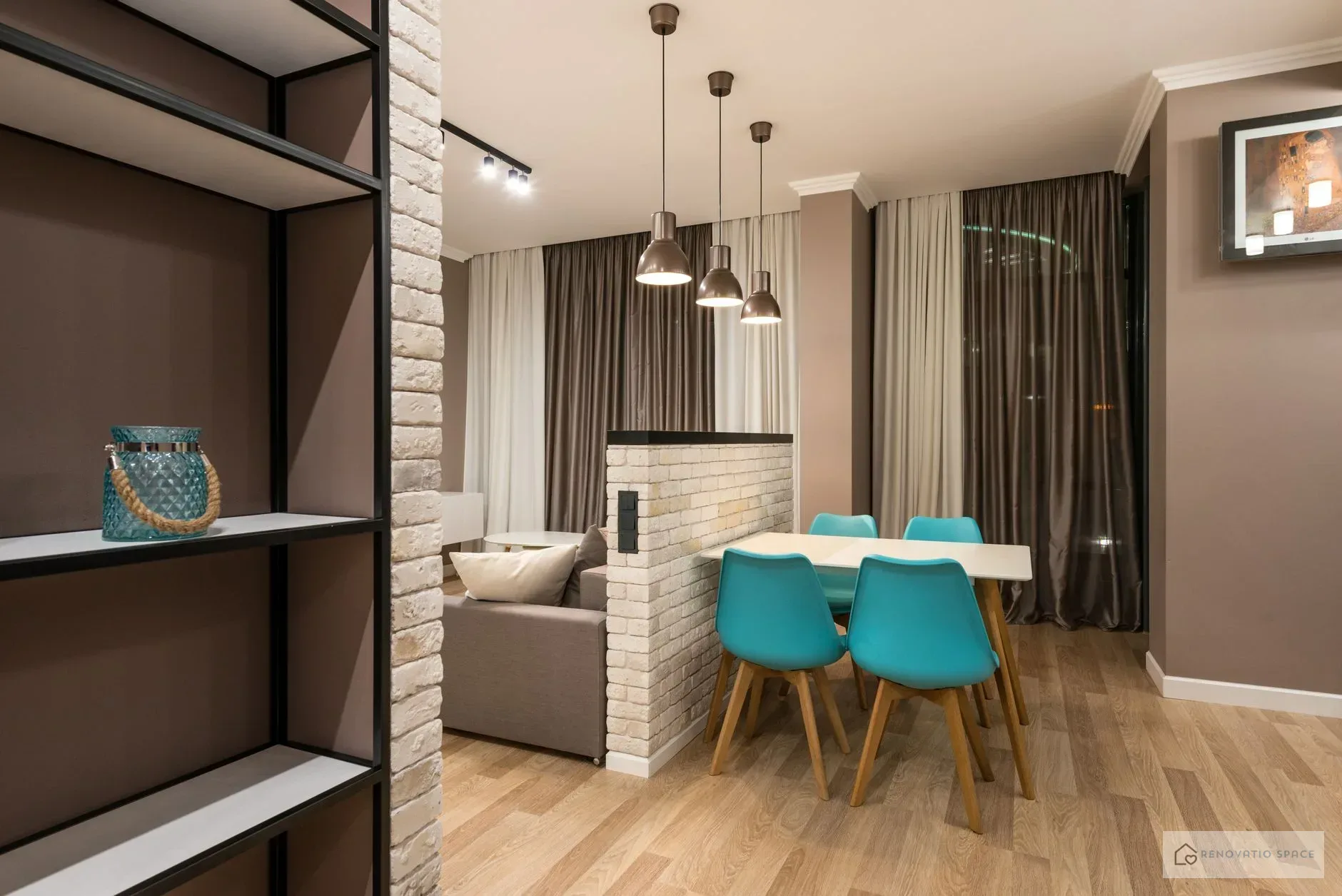 Key criteria for choosing a room divider for living room image